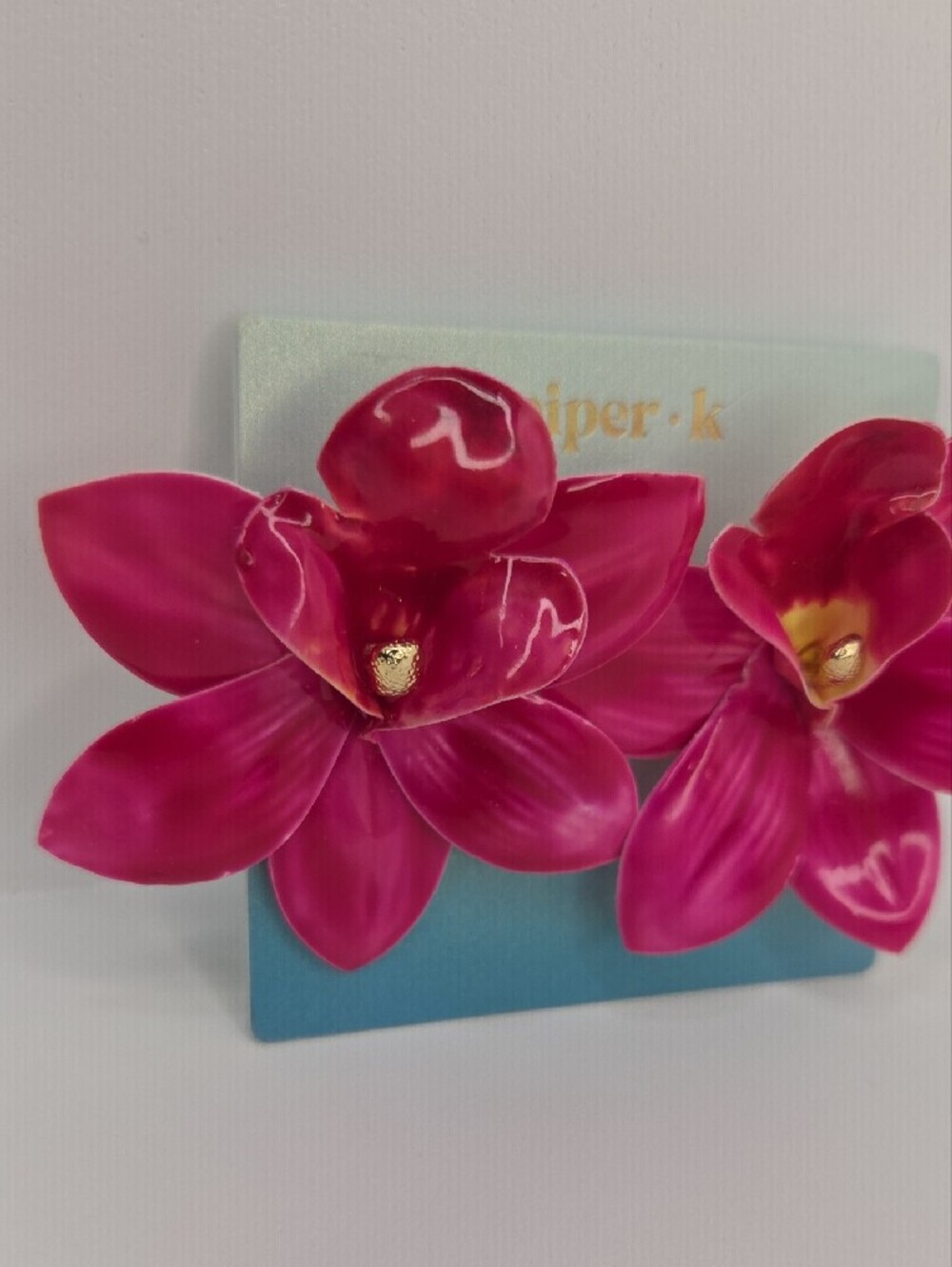 🌸▪️Piper K ▪️Fuchsia Floral Statement Earrings - Picture 5 of 6